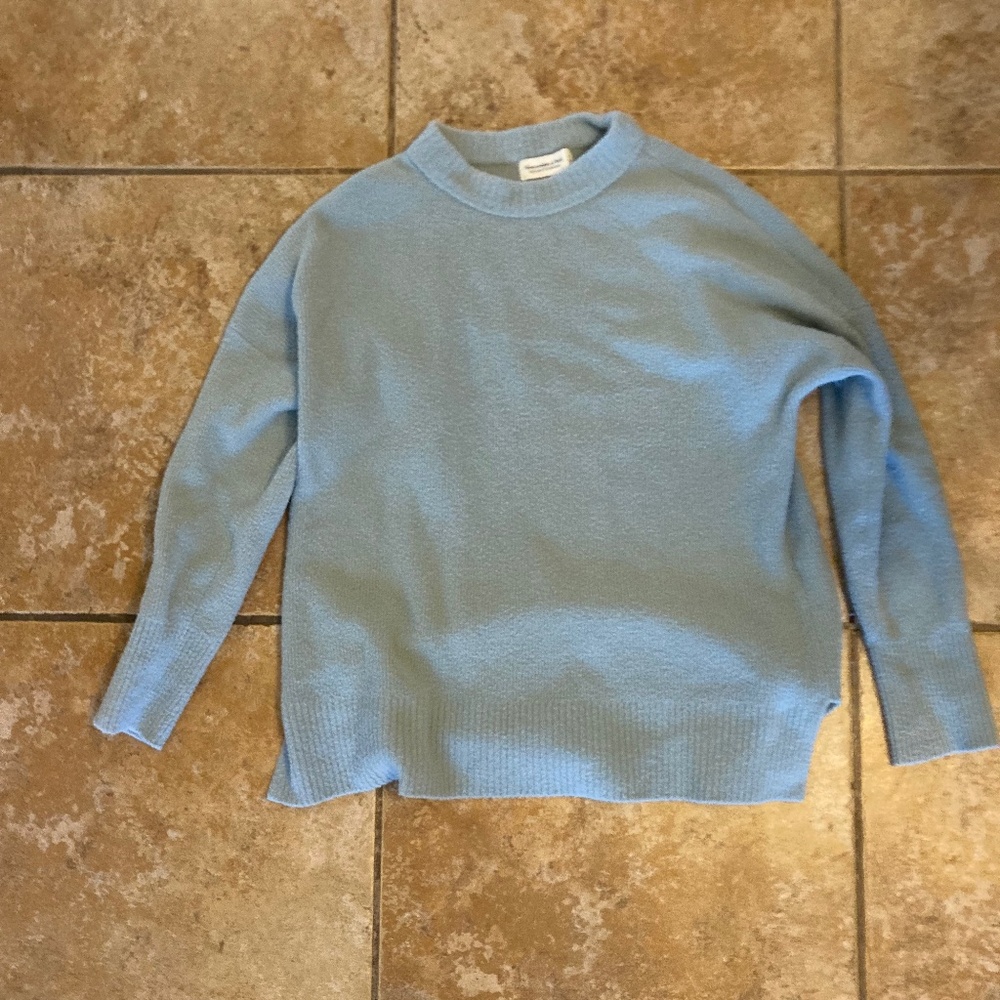 abercrombie & fitch sweater (size medium) stormy sage